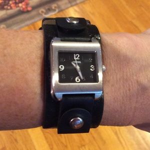 FOSSIL LADIES WATCH BLACK LEATHER BAND